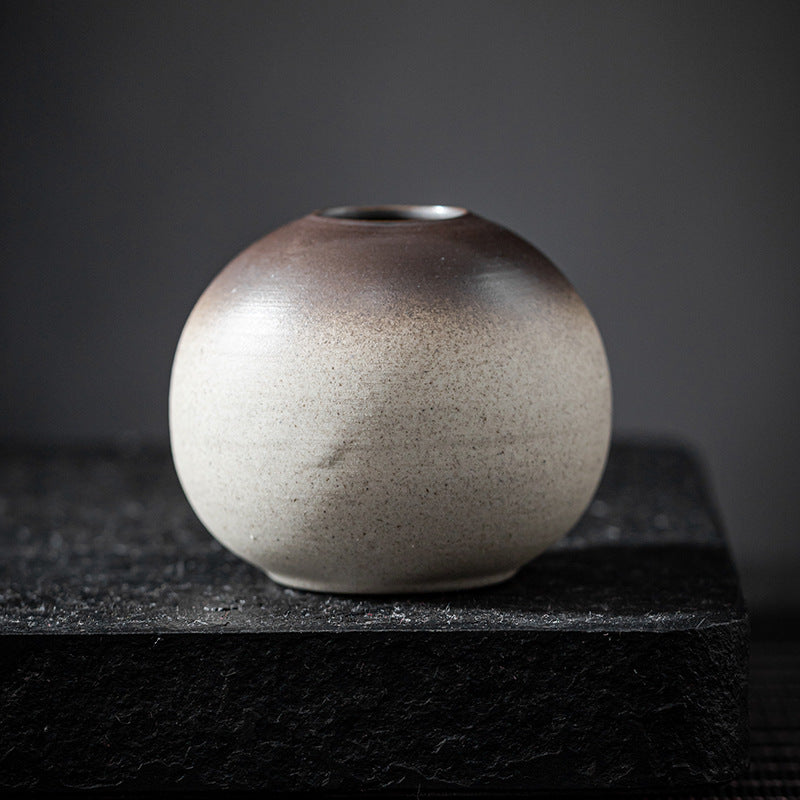 Mini Japanese Ceramic Vase for Home Decoration