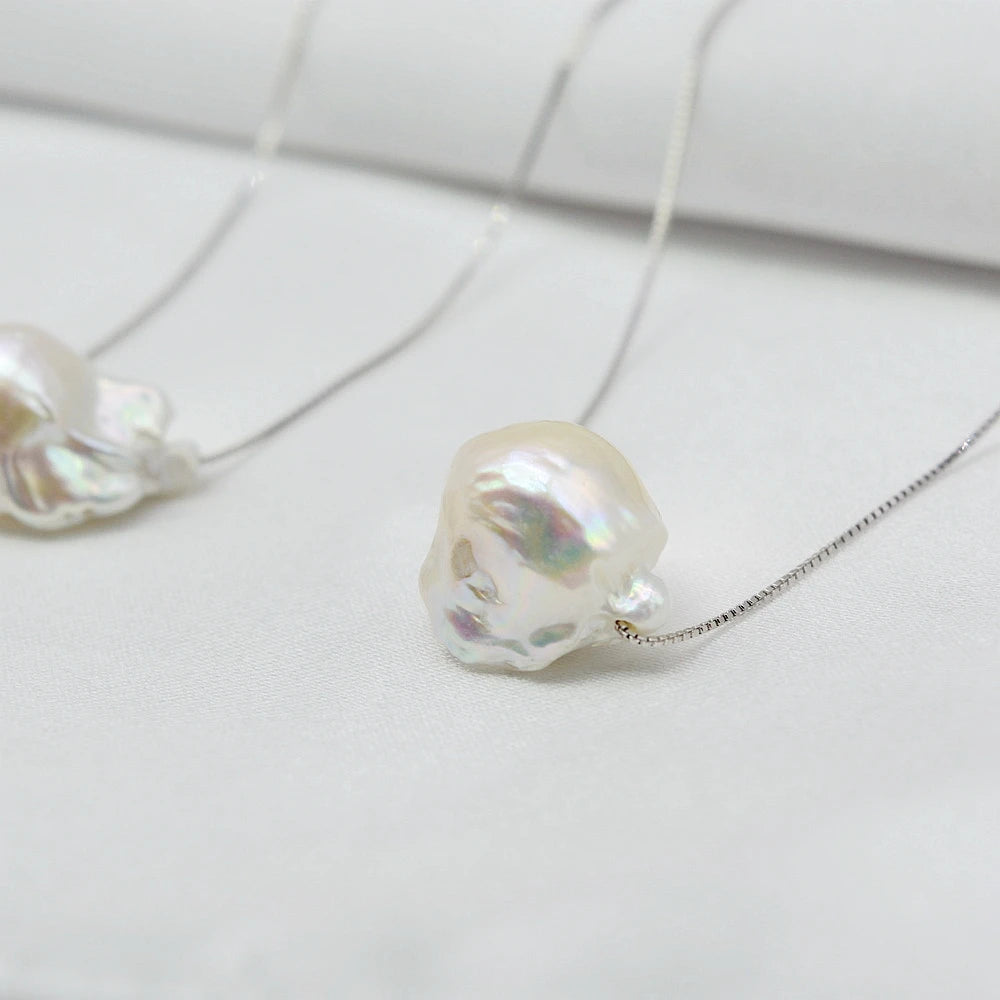 Natural Baroque Pearl Pendant Necklace