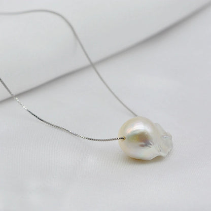 Natural Baroque Pearl Pendant Necklace