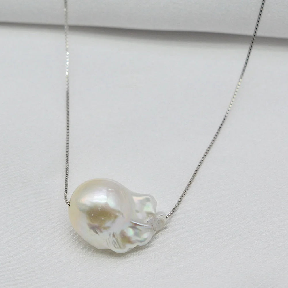 Natural Baroque Pearl Pendant Necklace