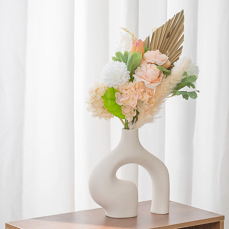 Nordic Ceramic Vase - Creative Home Decor for Dried Flowers